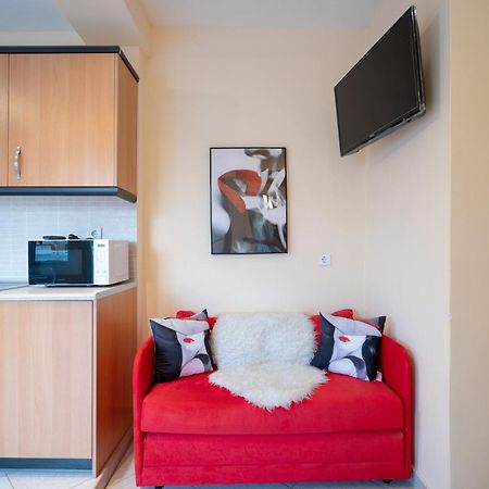 Attica Train Station 1 Bedroom 4 Pers Apartment アテネ エクステリア 写真