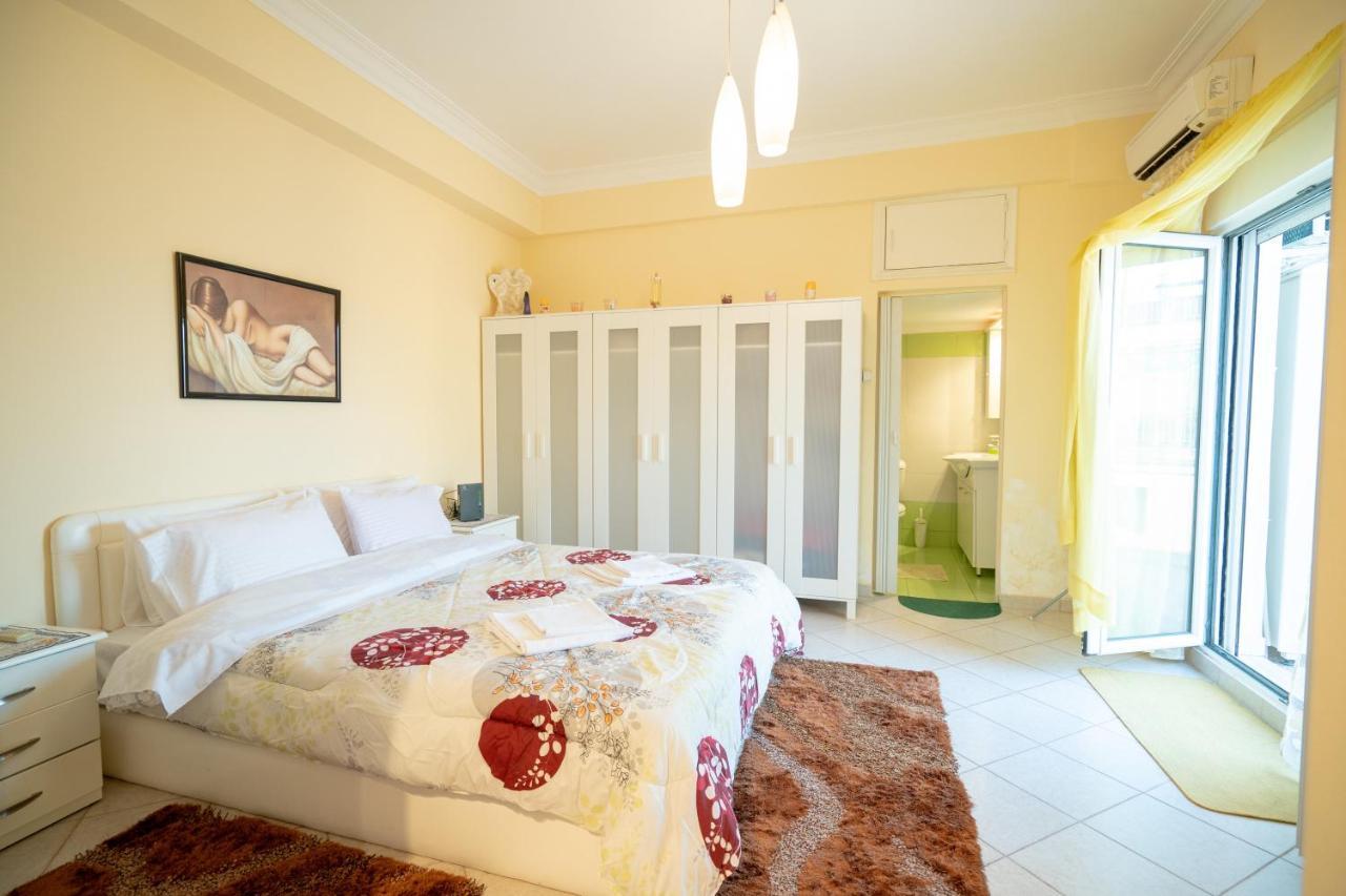 Attica Train Station 1 Bedroom 4 Pers Apartment アテネ エクステリア 写真