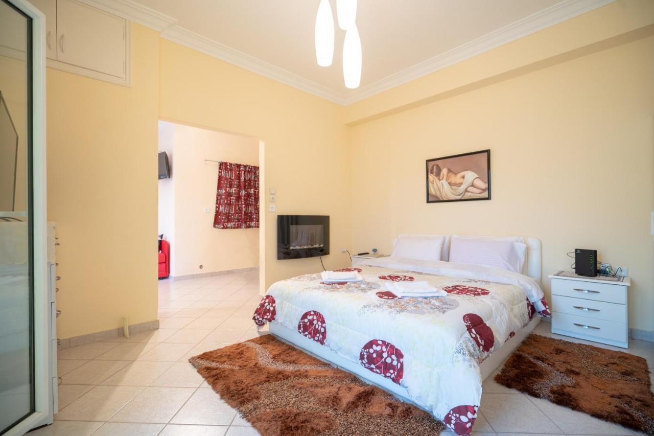 Attica Train Station 1 Bedroom 4 Pers Apartment アテネ エクステリア 写真