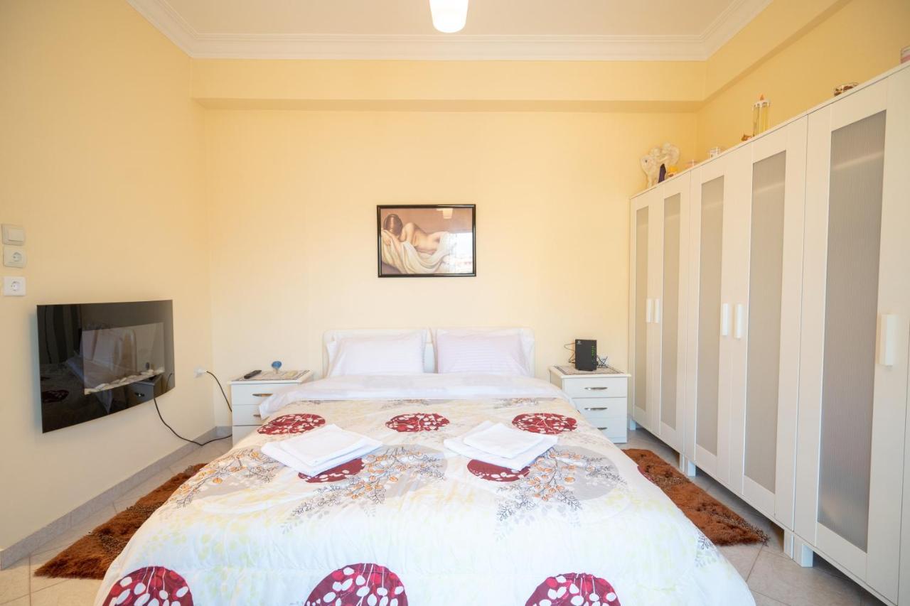 Attica Train Station 1 Bedroom 4 Pers Apartment アテネ エクステリア 写真