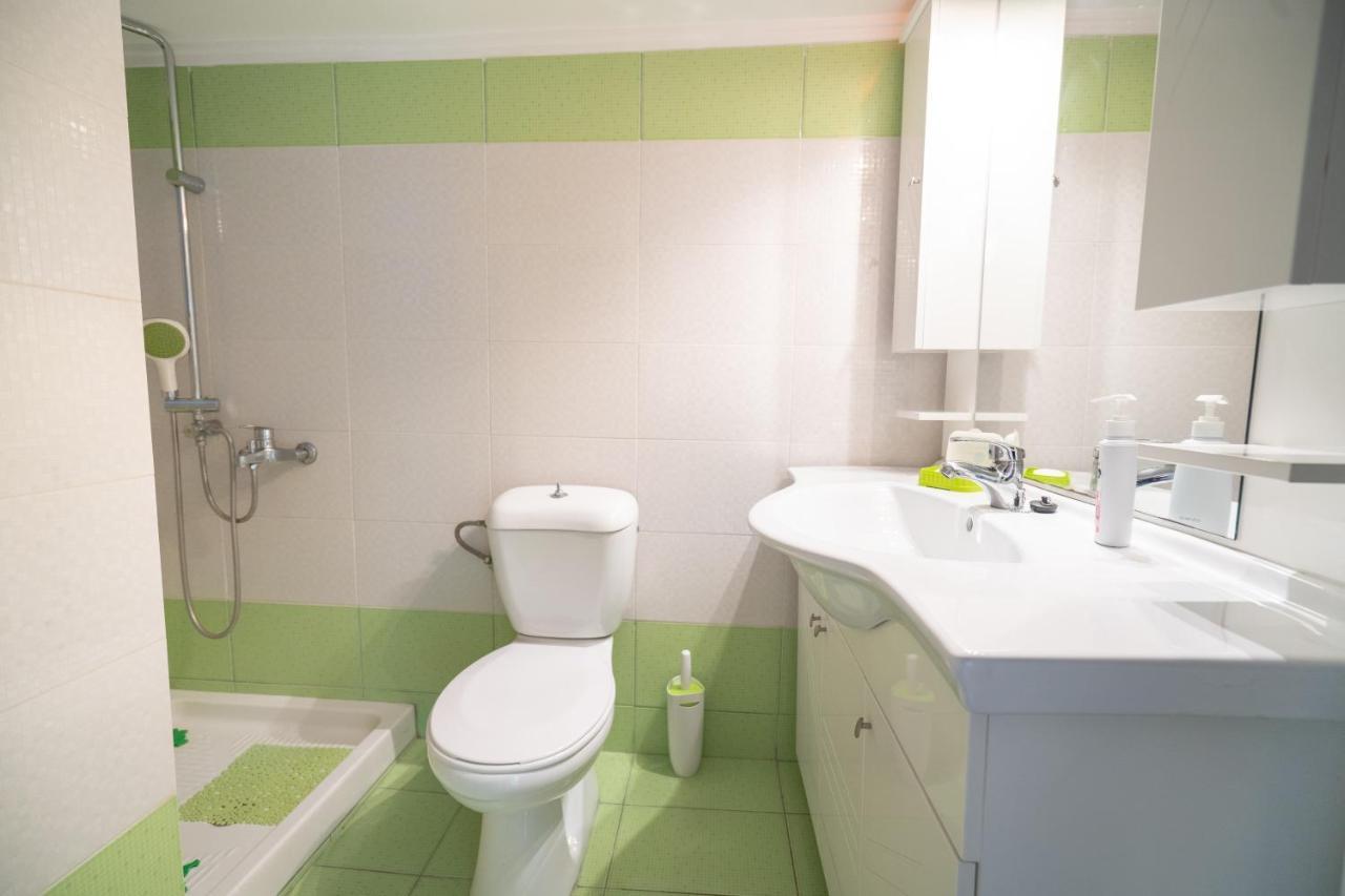 Attica Train Station 1 Bedroom 4 Pers Apartment アテネ エクステリア 写真