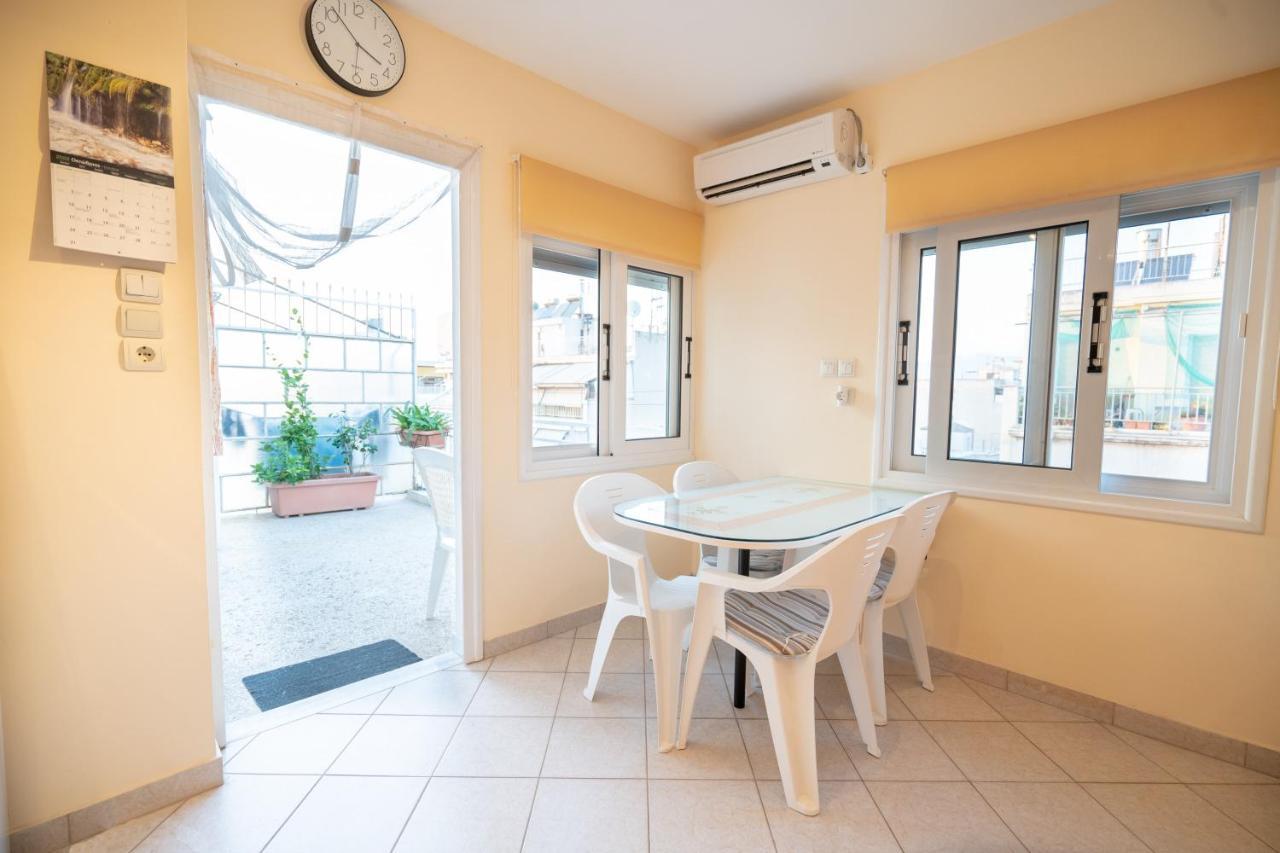 Attica Train Station 1 Bedroom 4 Pers Apartment アテネ エクステリア 写真