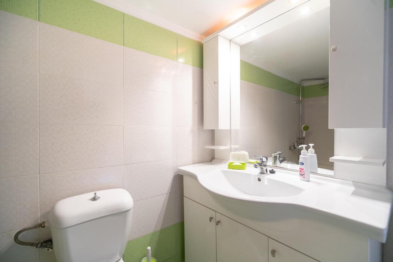 Attica Train Station 1 Bedroom 4 Pers Apartment アテネ エクステリア 写真